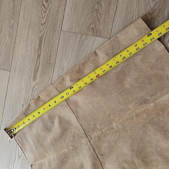 Vintage Leather Le Chateau Suede Straight Midi Skirt Size 5/6 - Picture 10 of 17
